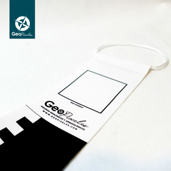 Escala Flexible (perfil de suelo) bicolor - Impermeable Geopixeles - Imagen 2
